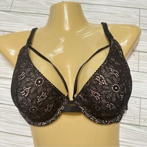 NWT VICTORIA'S SECRET VERY SEXY LIGHTLY‎ LINED PLUNGE STRAPPY LACE BRA SZ 32DD